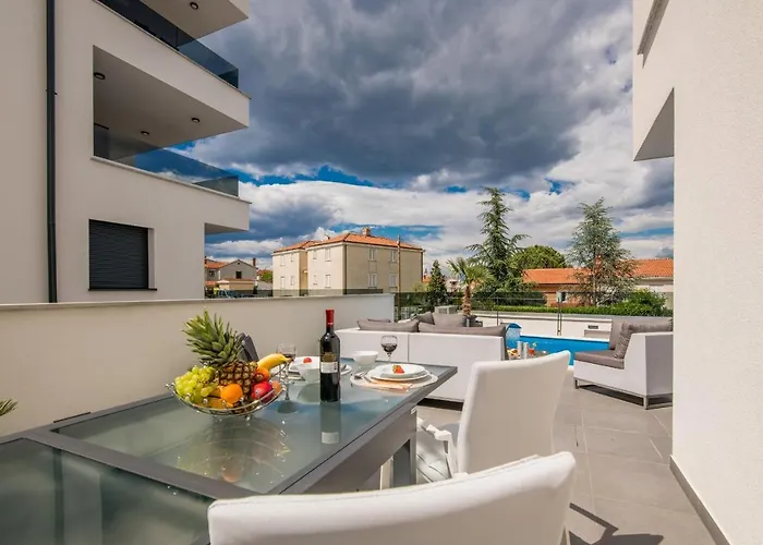 King Luxury With Private Pool Daire *