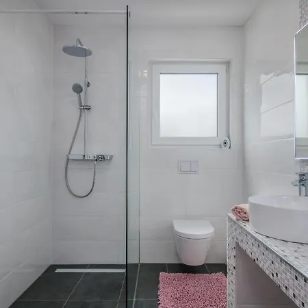 King Luxury With Private Pool *